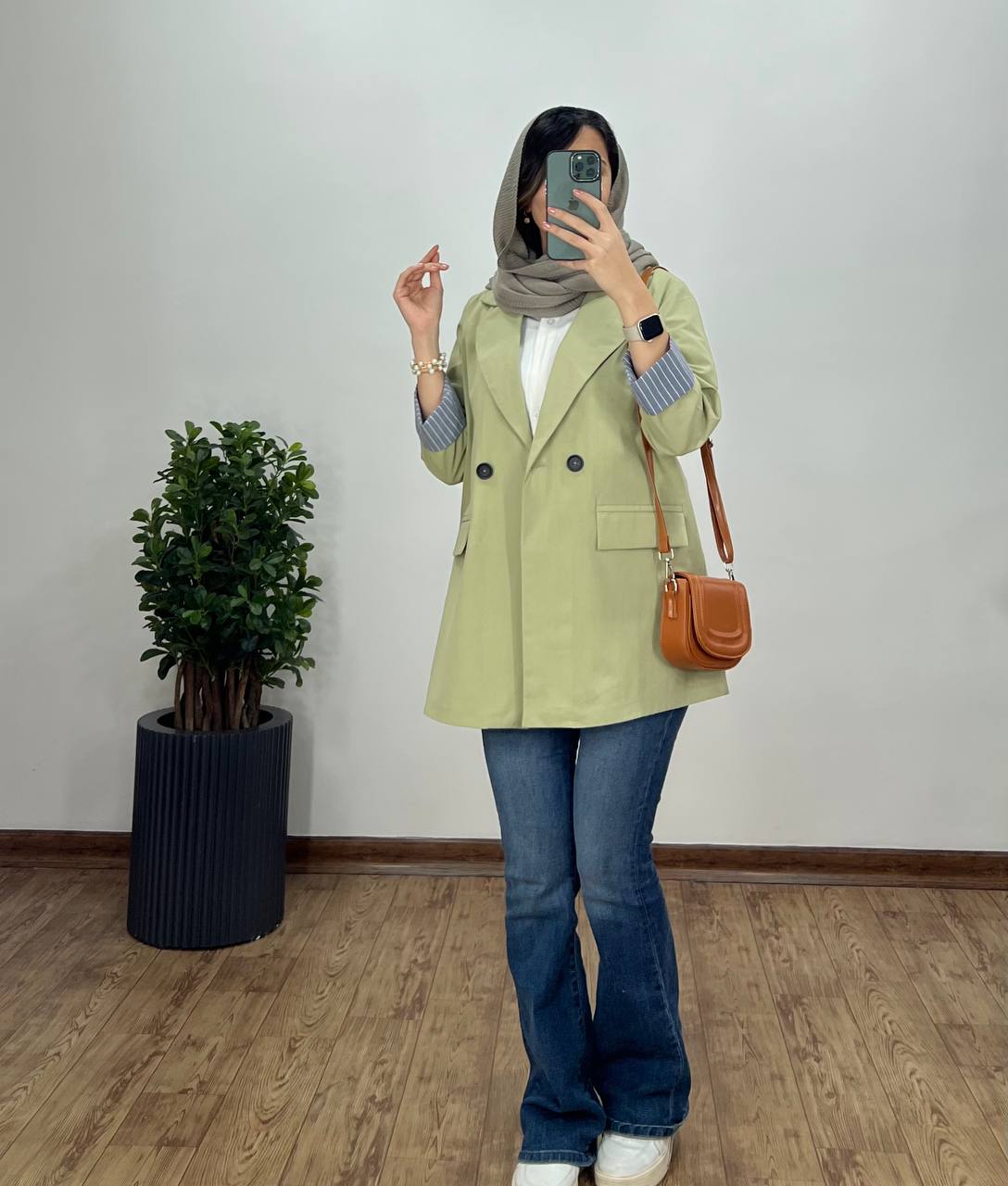 مانتو-کتی-آروشا-2-1-2