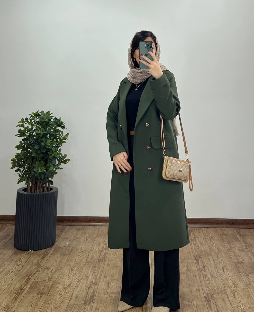 مانتو-کتی-بلند-آفاق-1-1