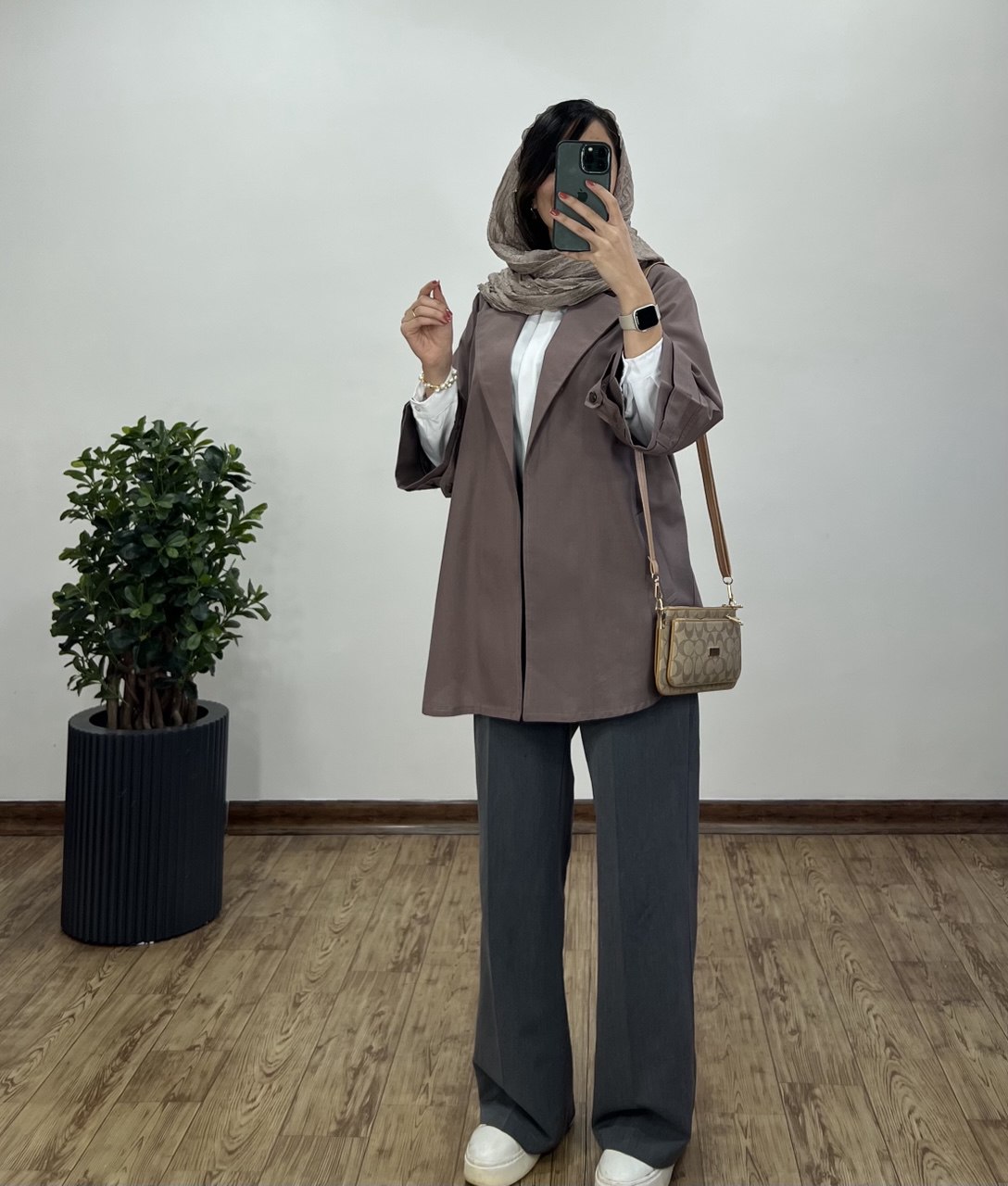 مانتو-کتی-لینن-آوین-۷