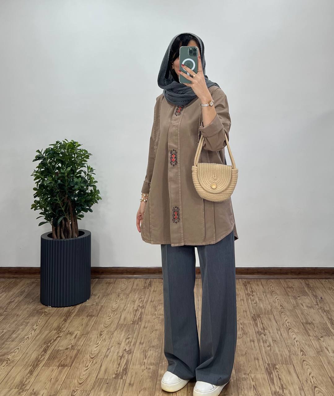 مانتو-لینن-دکمه-مخفی-پانیا
