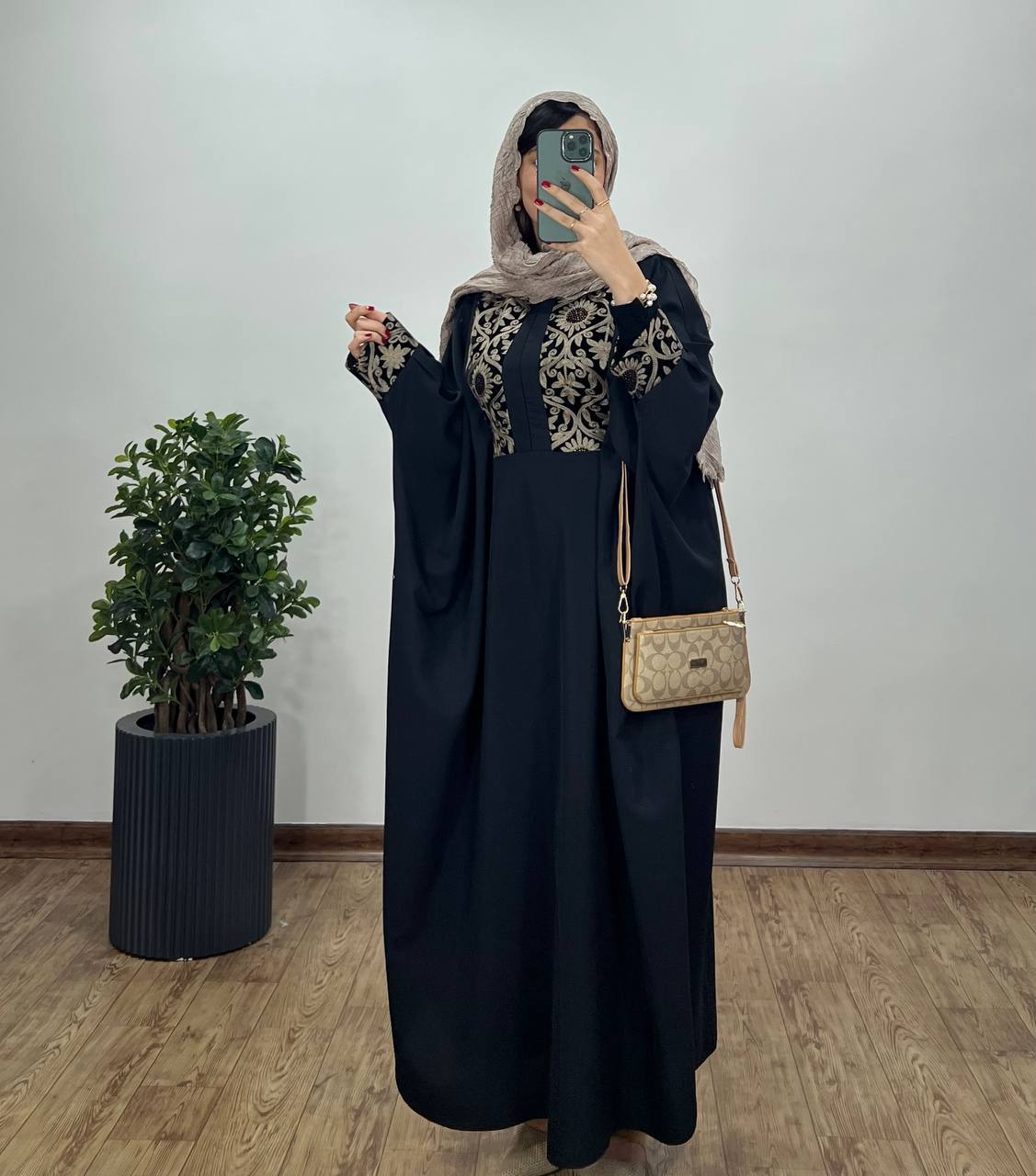 عبای-بلند-سوزندوزی-اسرا-6
