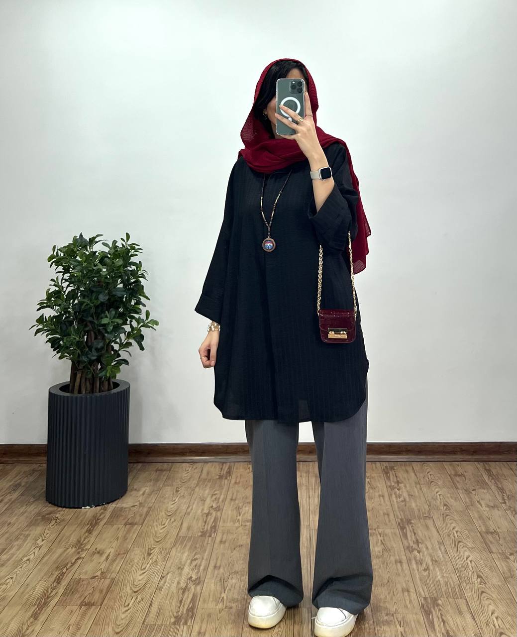 مانتو-بلند-دکمه-دار-ماندانا