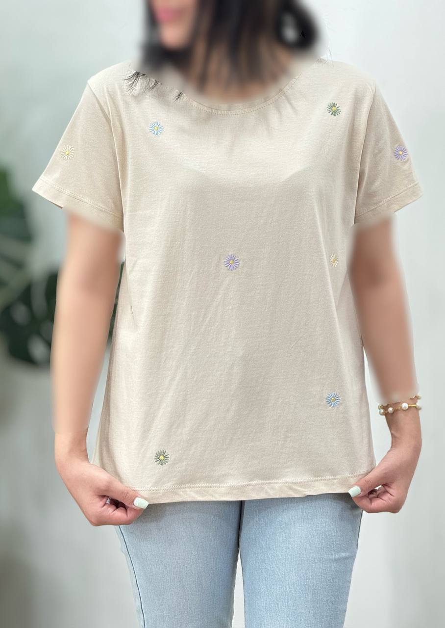 تیشرت-زنانه-گل-بابونه-1(کد-3131)
