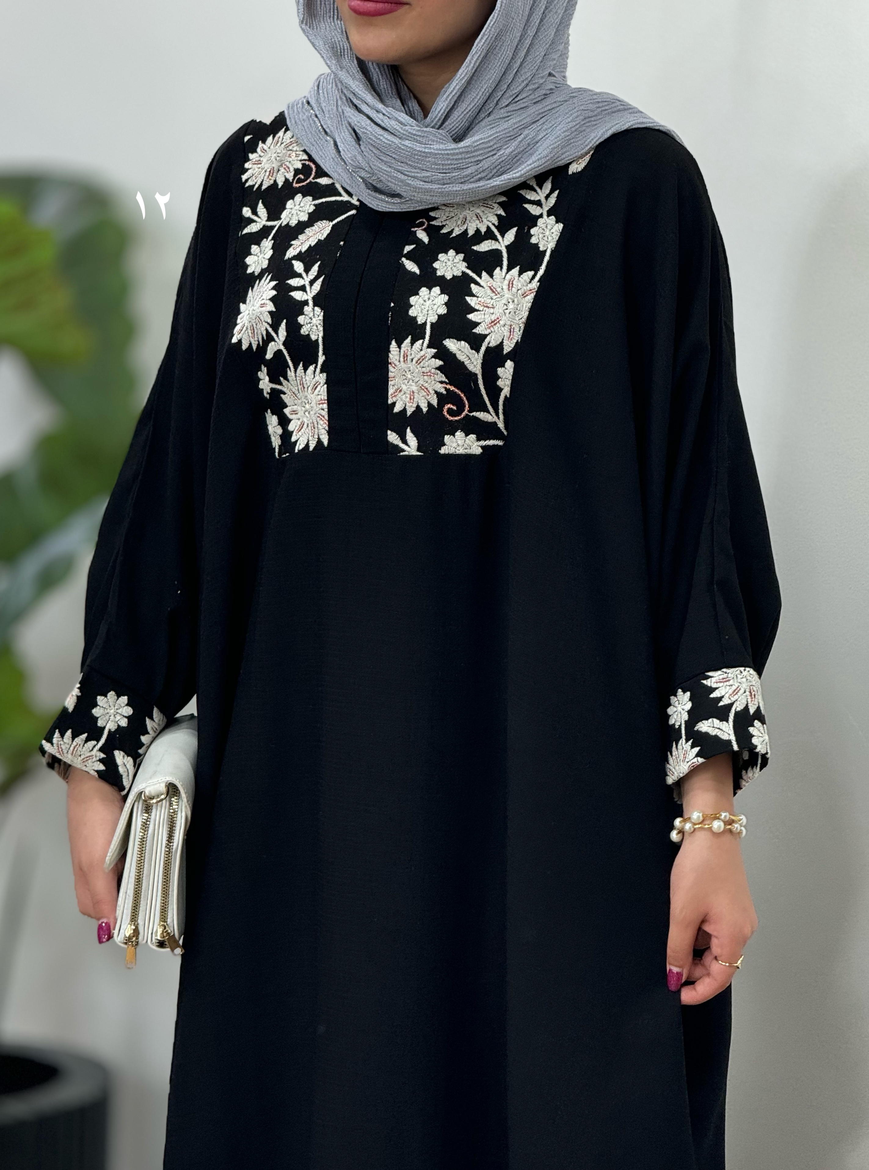 عبای-بلند-سوزندوزی-نفیس